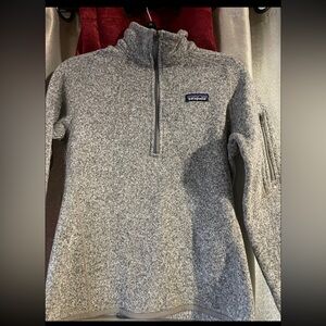 Patagonia Small Women’s Sweater